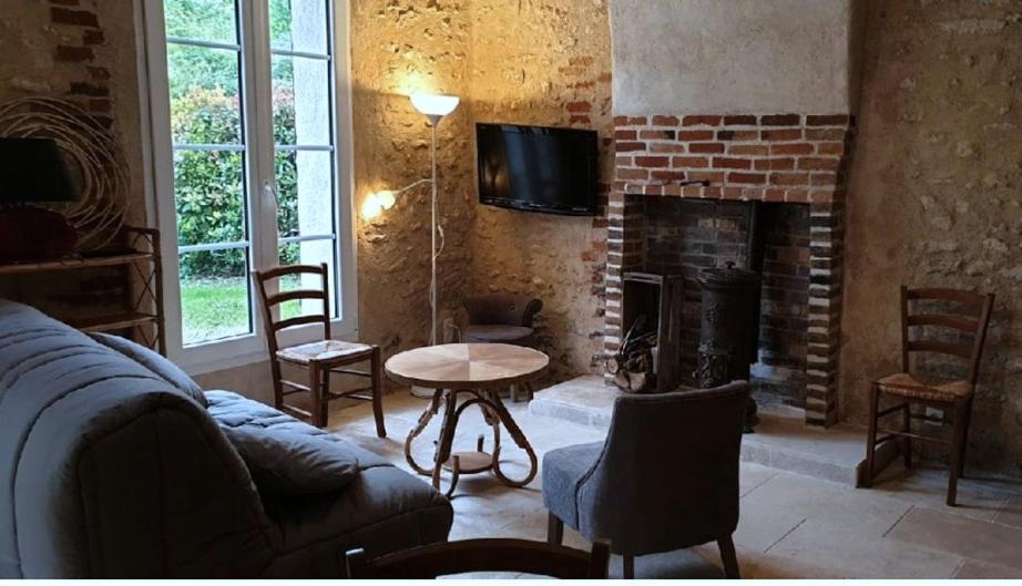 La Petite Maison Dans La Foret Gy-en-Sologne Esterno foto