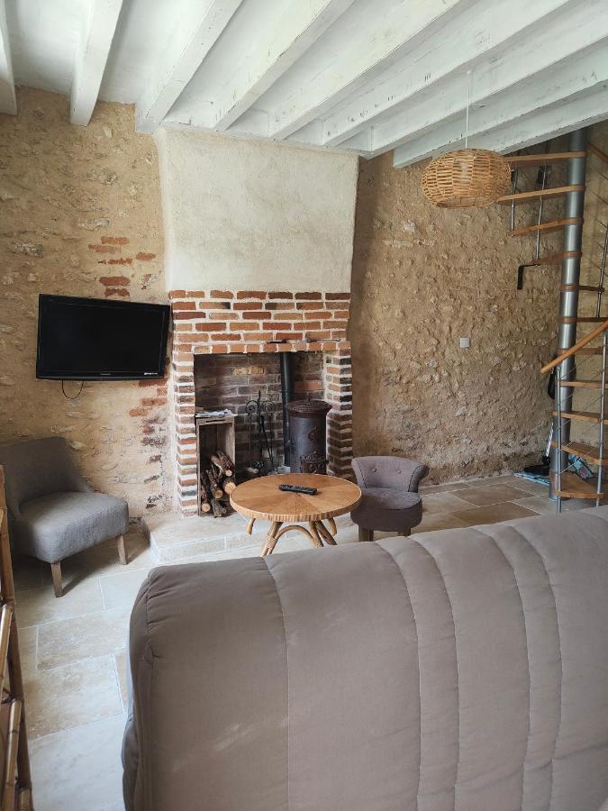 La Petite Maison Dans La Foret Gy-en-Sologne Esterno foto