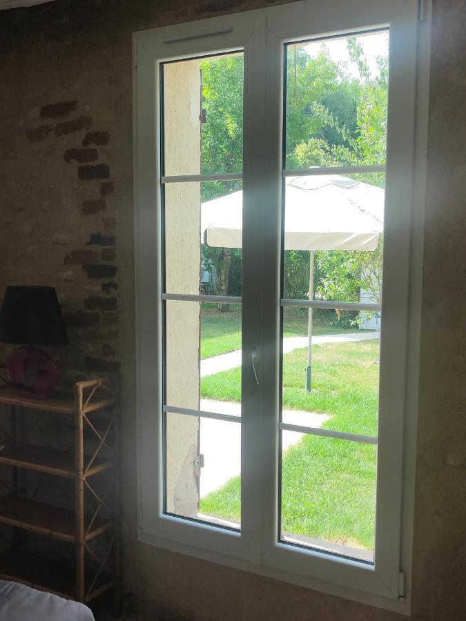 La Petite Maison Dans La Foret Gy-en-Sologne Esterno foto